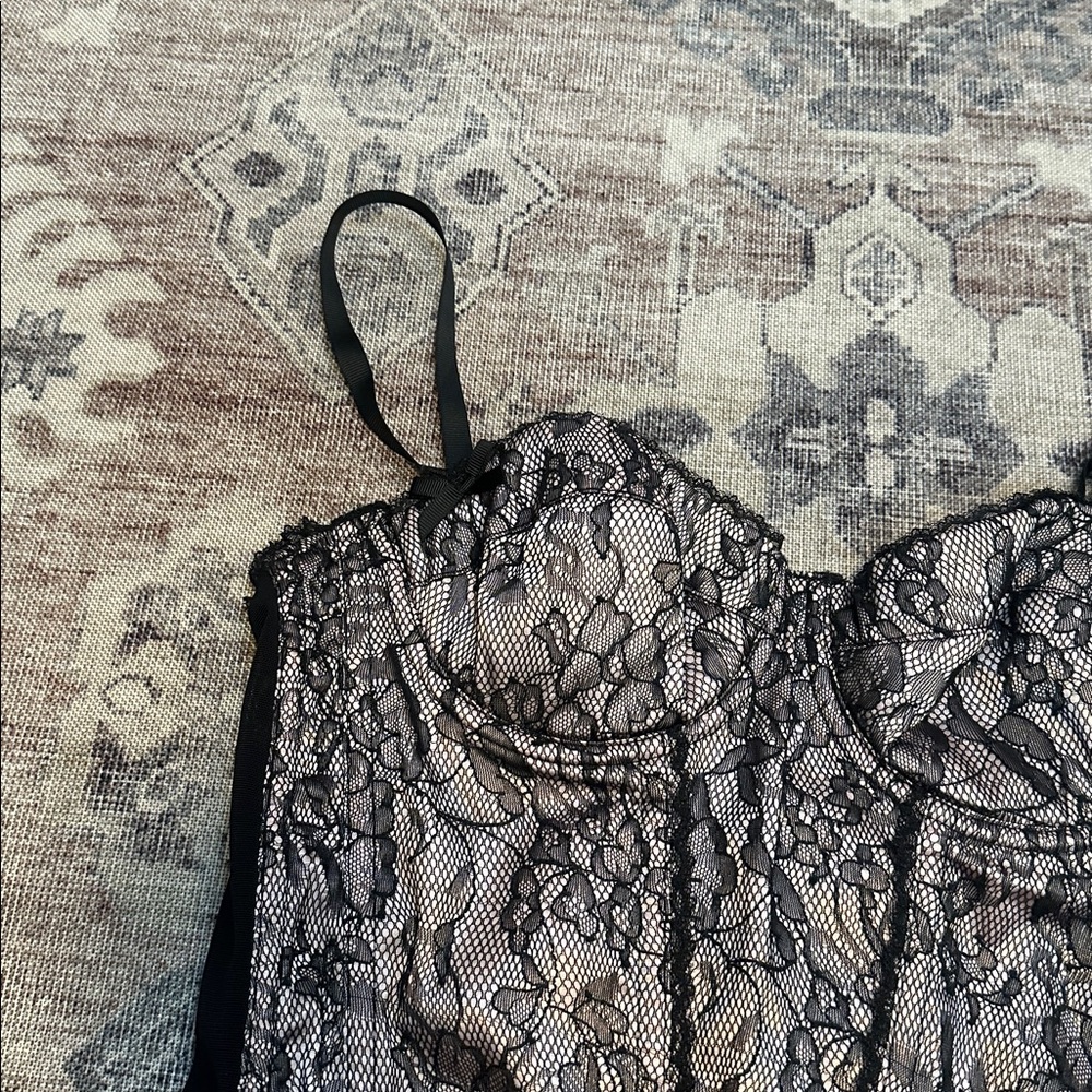 Vintage Victoria’s Secret sexy little things Elegant Black Lace corset 34b - Picture 4 of 7